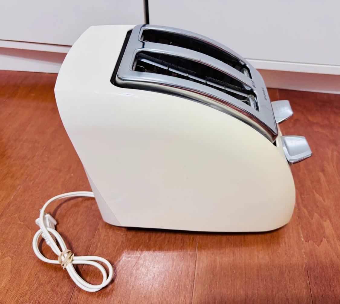 T-Fal Avanté High-Speed Deluxe 2-Slice Toaster - photo 3