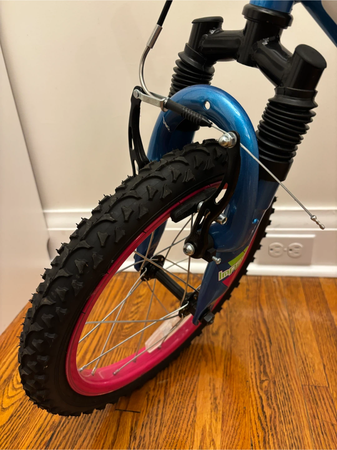 BRAND NEW Supercycle Kids Bike - Blue/Pink - photo 3