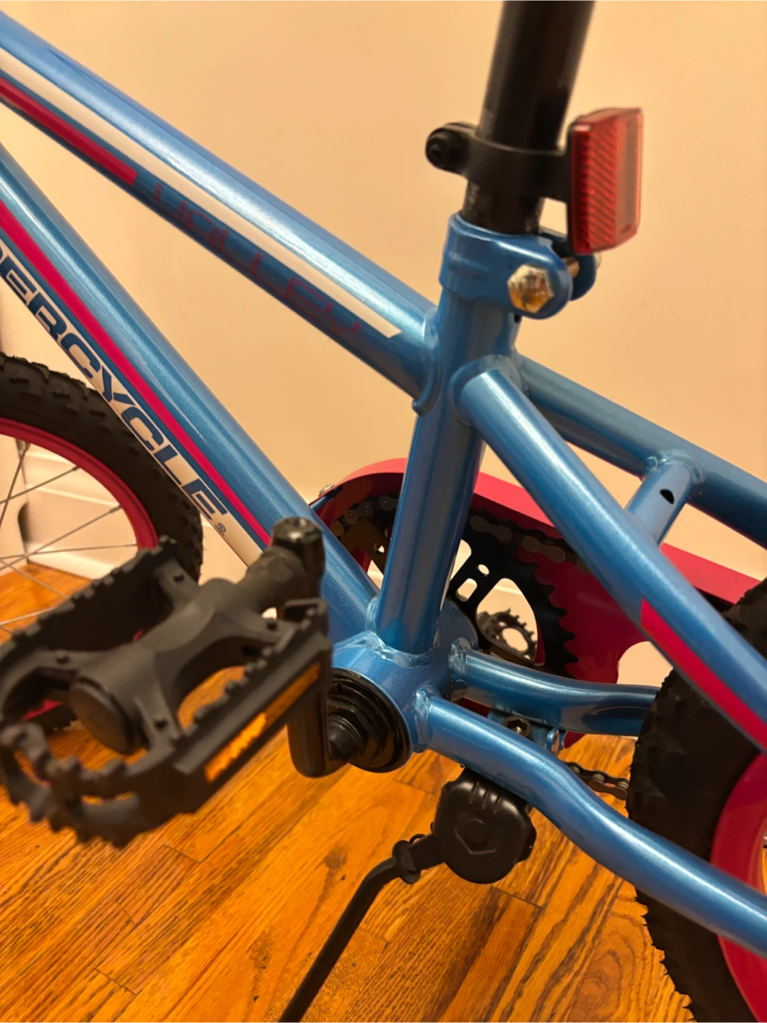 BRAND NEW Supercycle Kids Bike - Blue/Pink - photo 5