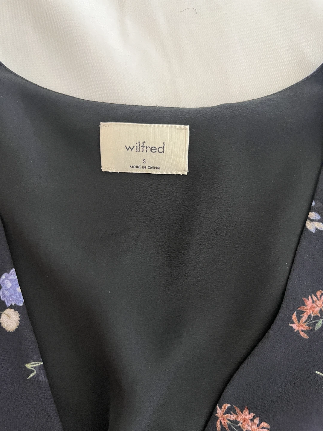 Aritzia Wilfred Floral Long Sleeve Blouse - photo 4