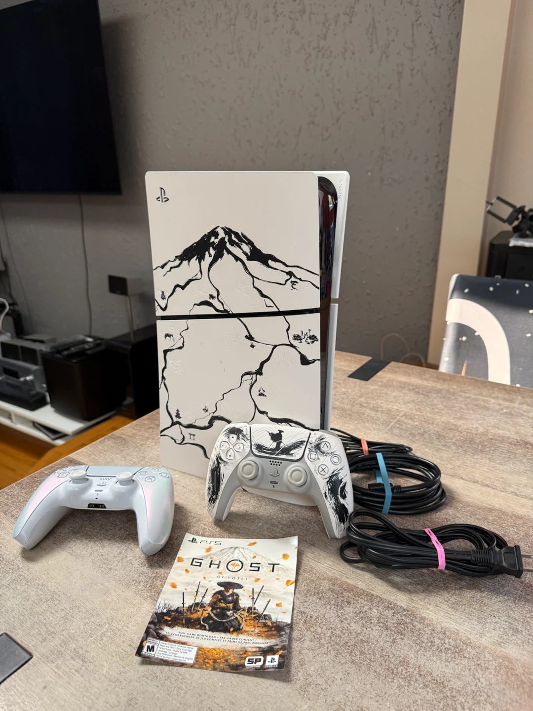 Ps5 Slim Disc 1tb Ghost of Yotei Edition