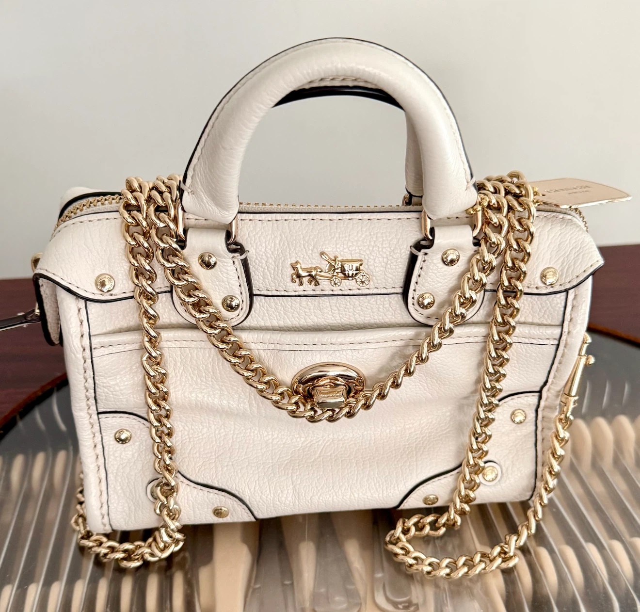 Coach White Leather Chain Shoulder Bag