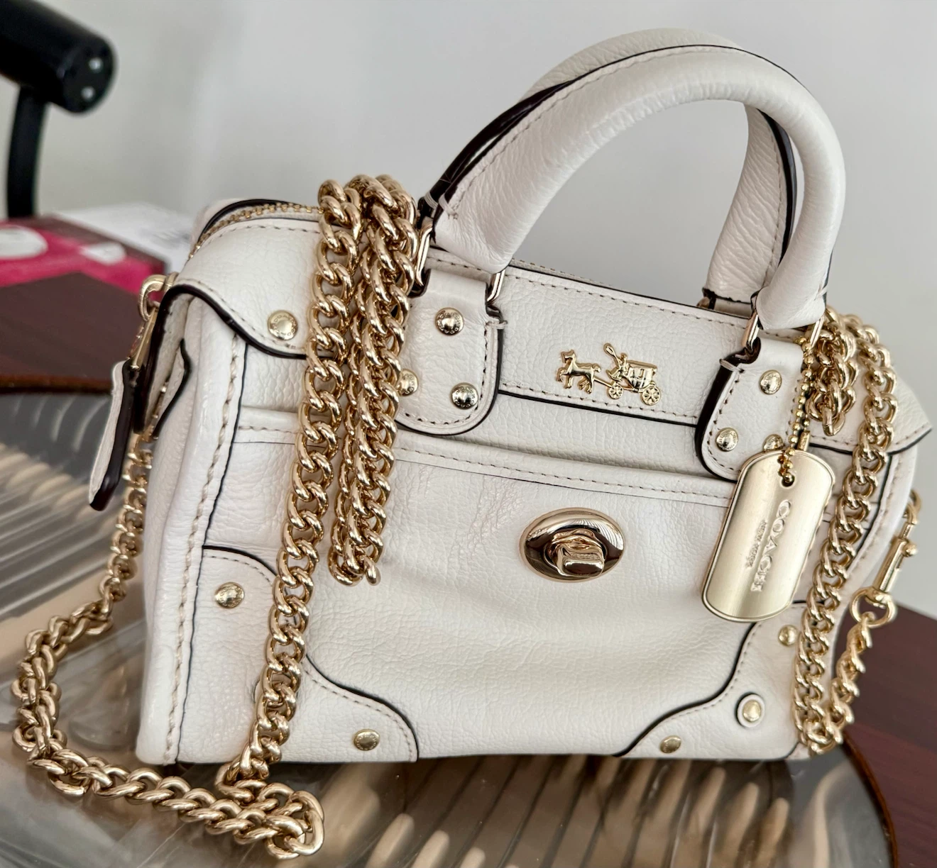 Coach White Leather Chain Shoulder Bag - photo 5