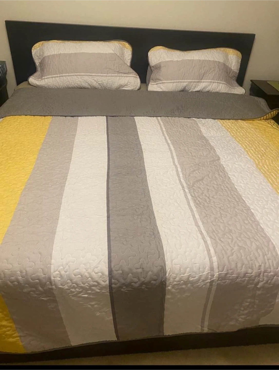 Dinjoy Quilt King Size 106x96in