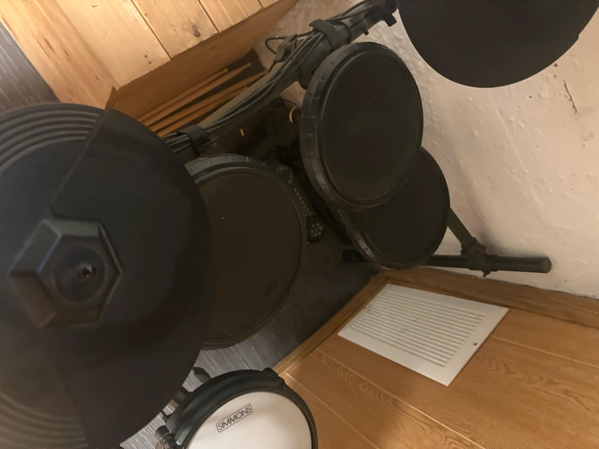 Simmons Electronic Drum Kit - photo 4