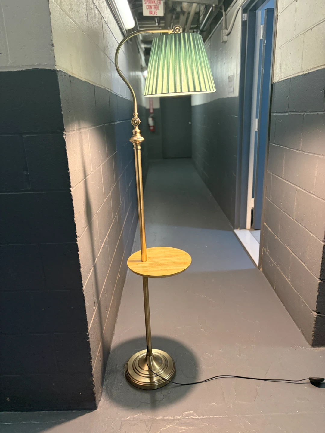 Vintage Floor Lamp with Built-in Table - photo 4