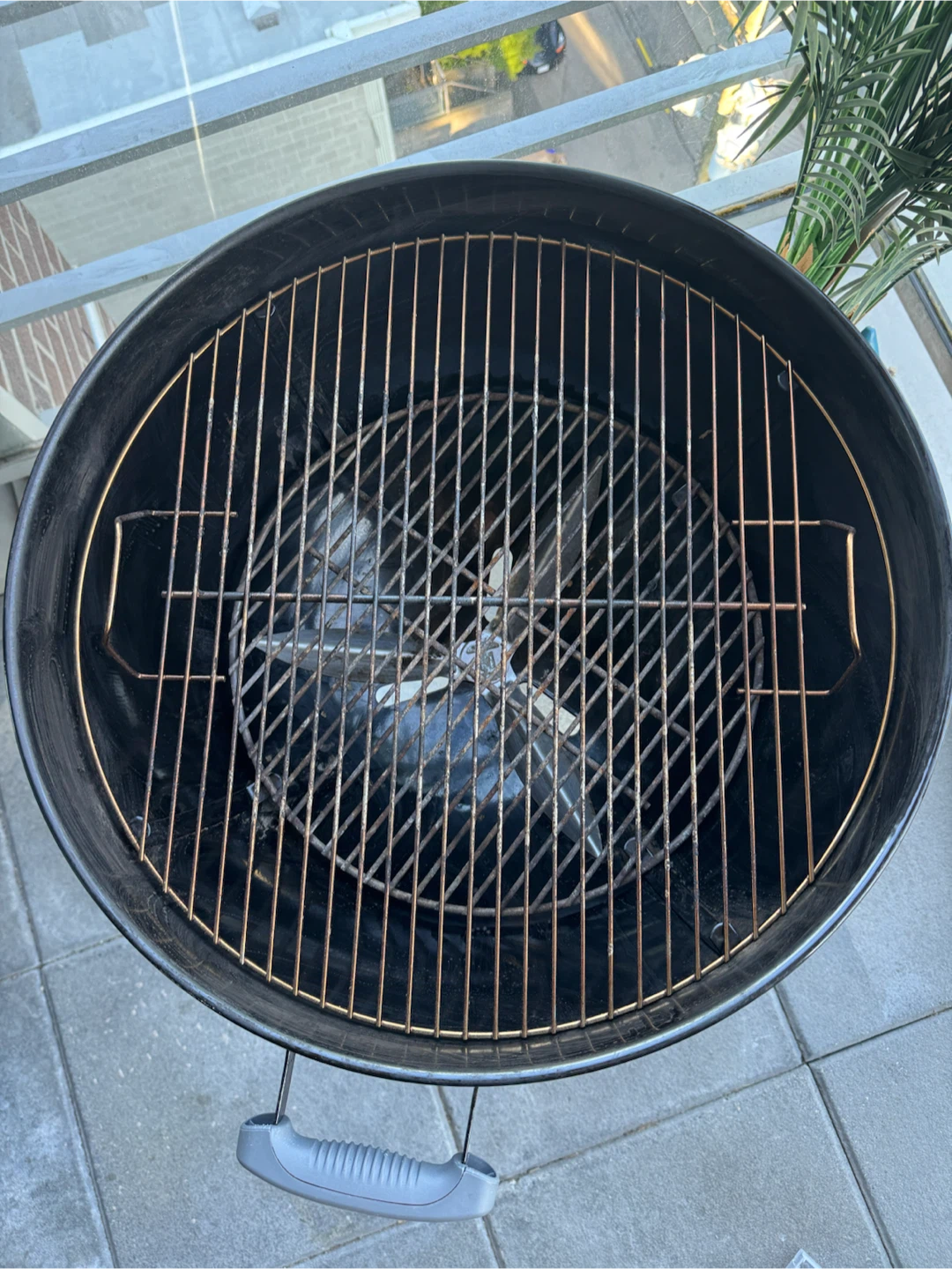 Weber Kettle Charcoal Grill - photo 2