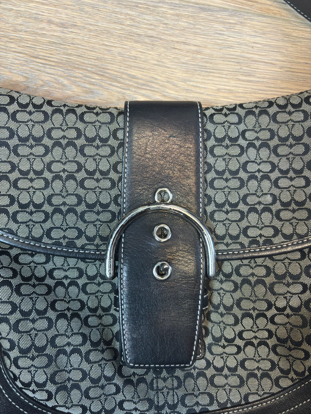 Coach Signature Shoulder Bag - photo 2