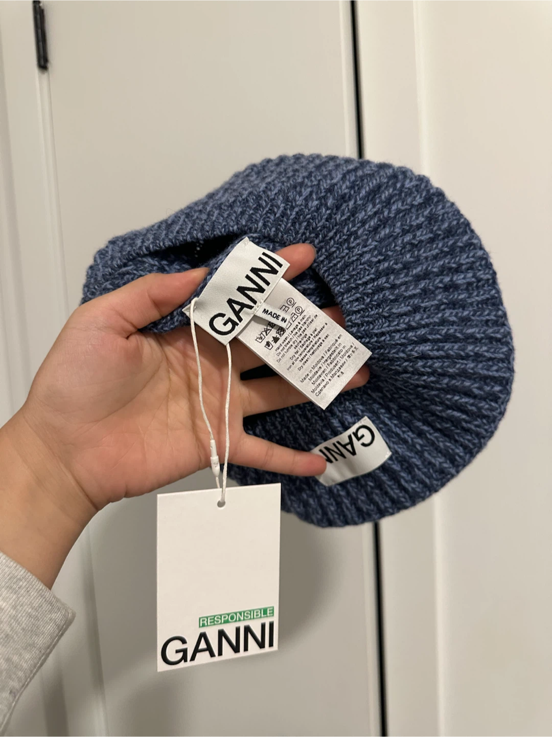 Ganni Blue Knit Hat - photo 2