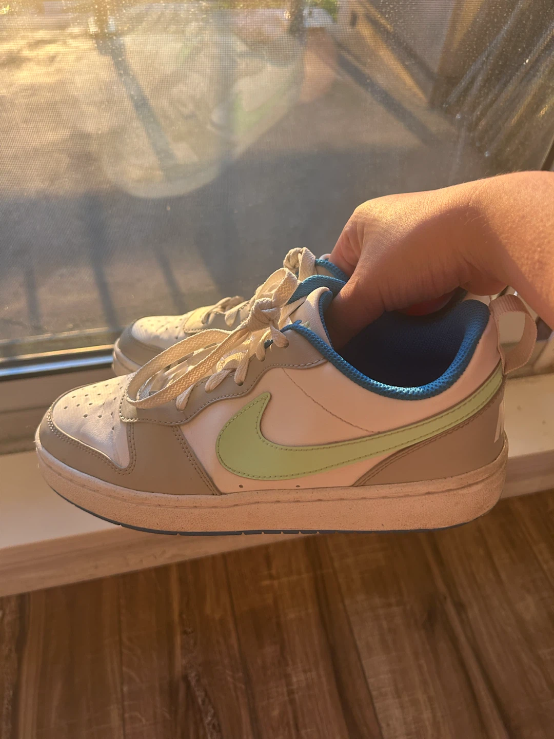 Nike White and Grey Sneakers