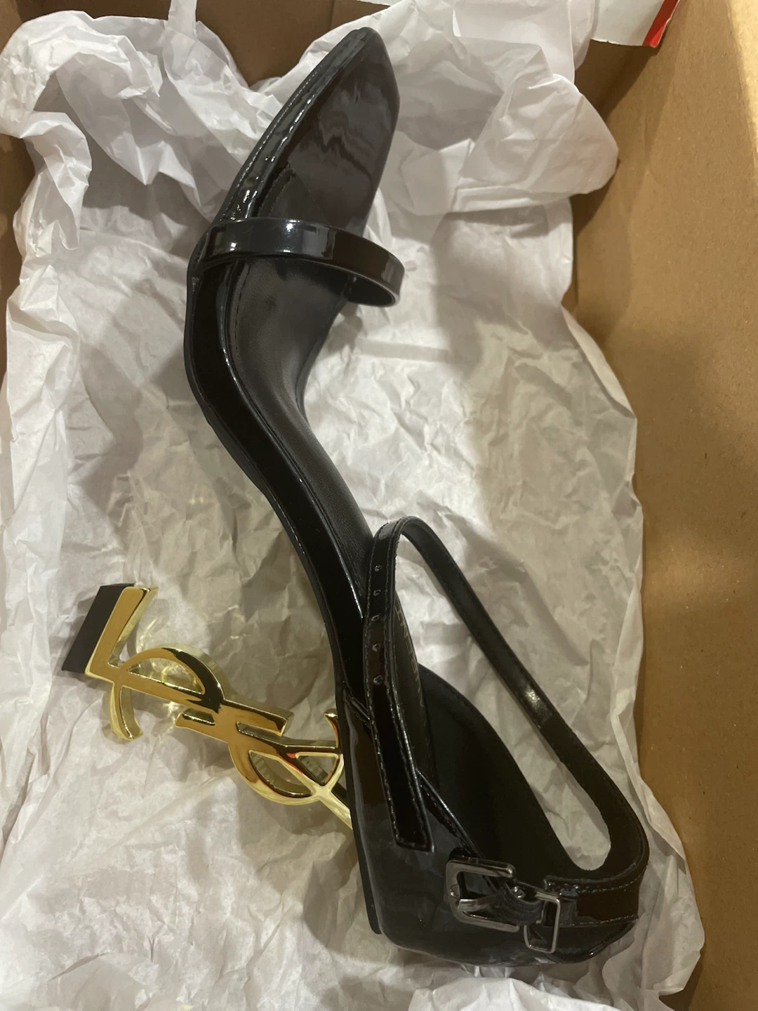Saint Laurent Paris Black Patent Heels - photo 3