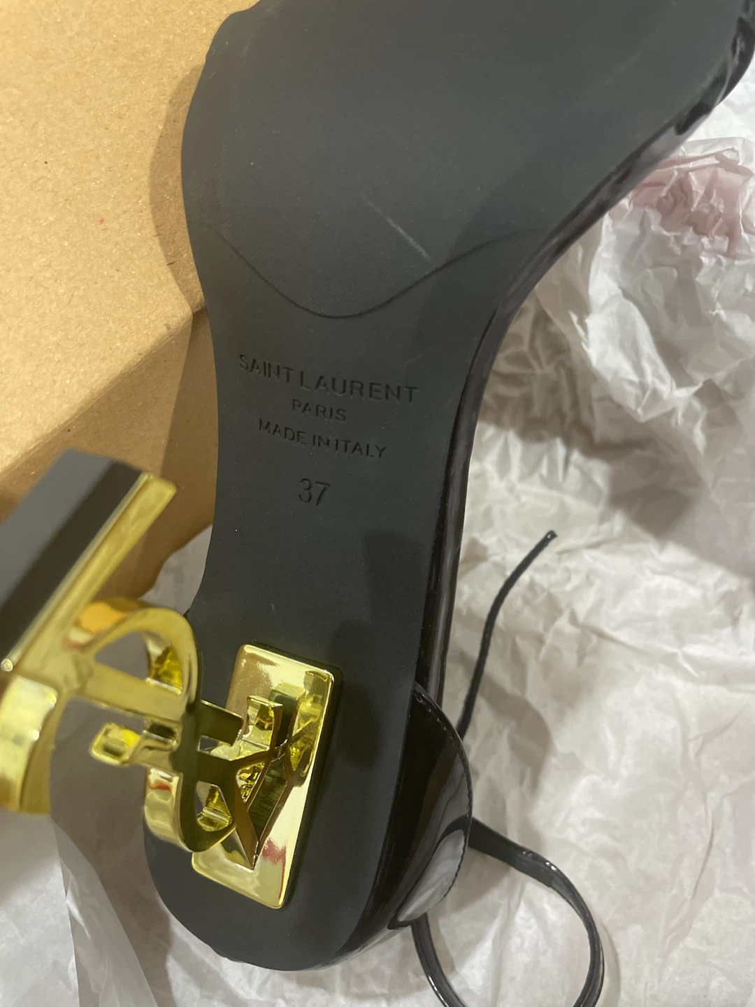Saint Laurent Paris Black Patent Heels - photo 5
