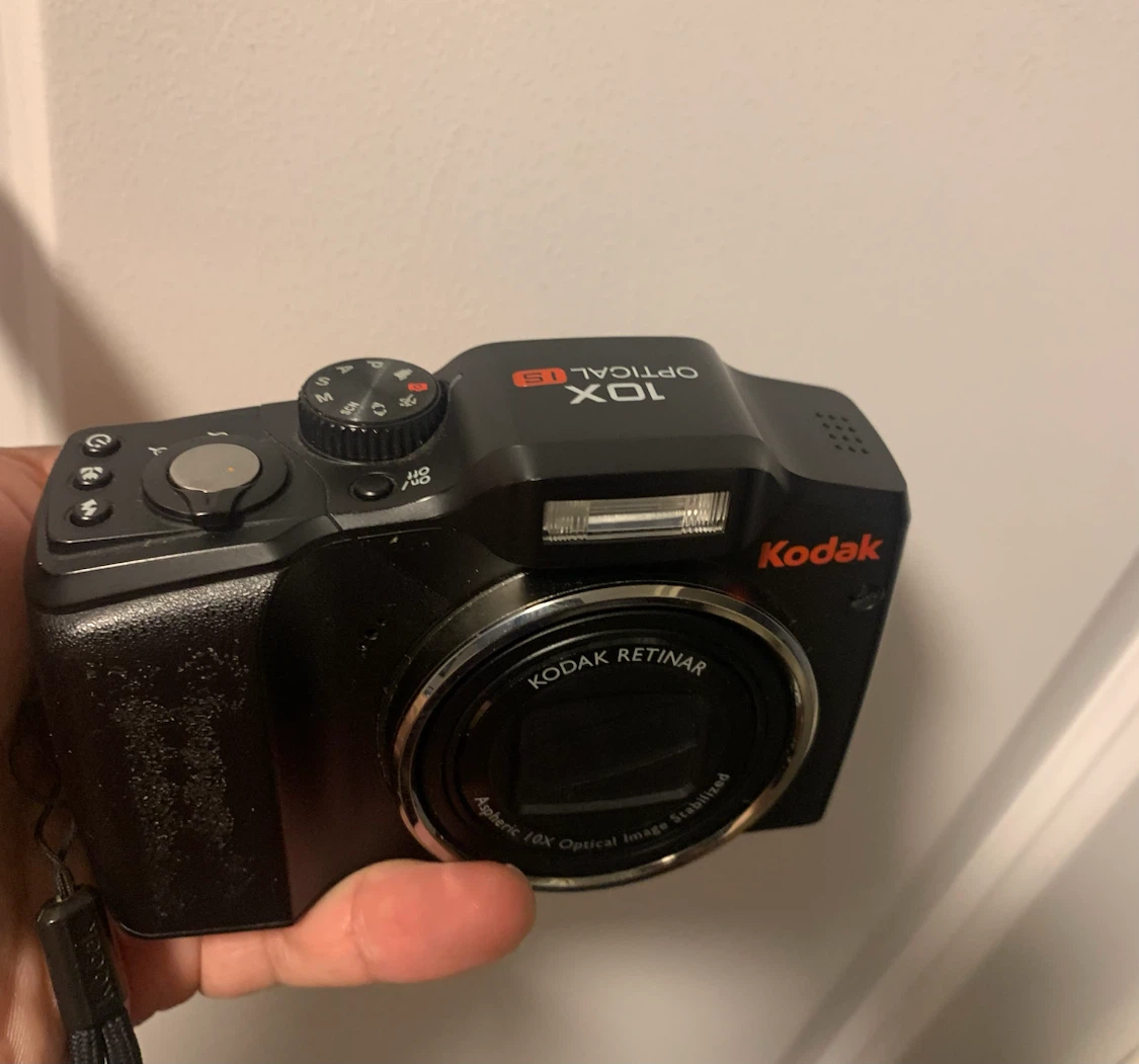 Kodak EasyShare Z915 Digital Camera