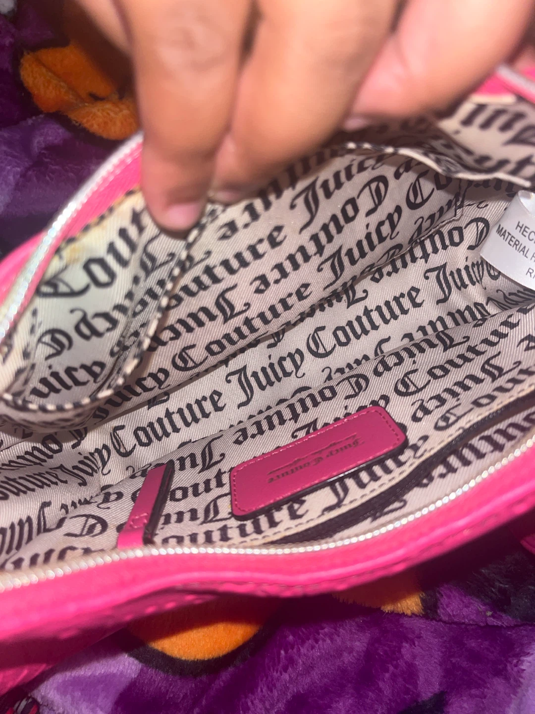 Juicy Couture Pink Shoulder Bag with Hello Kitty Charm - photo 4