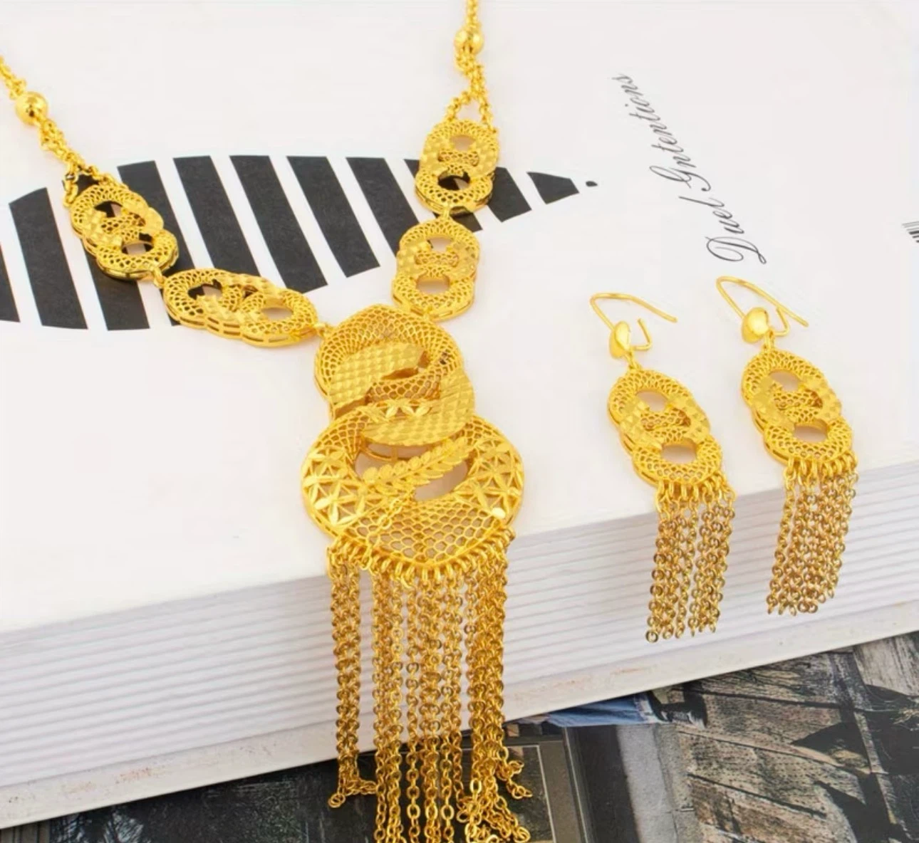 Gold Tone Necklace and Earring Set - photo 2
