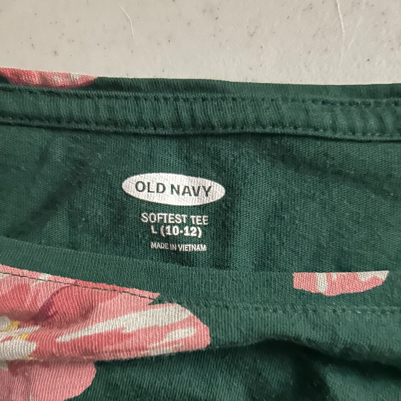 Old Navy Green Top with Pink Flowers Kids 10/12 - photo 3