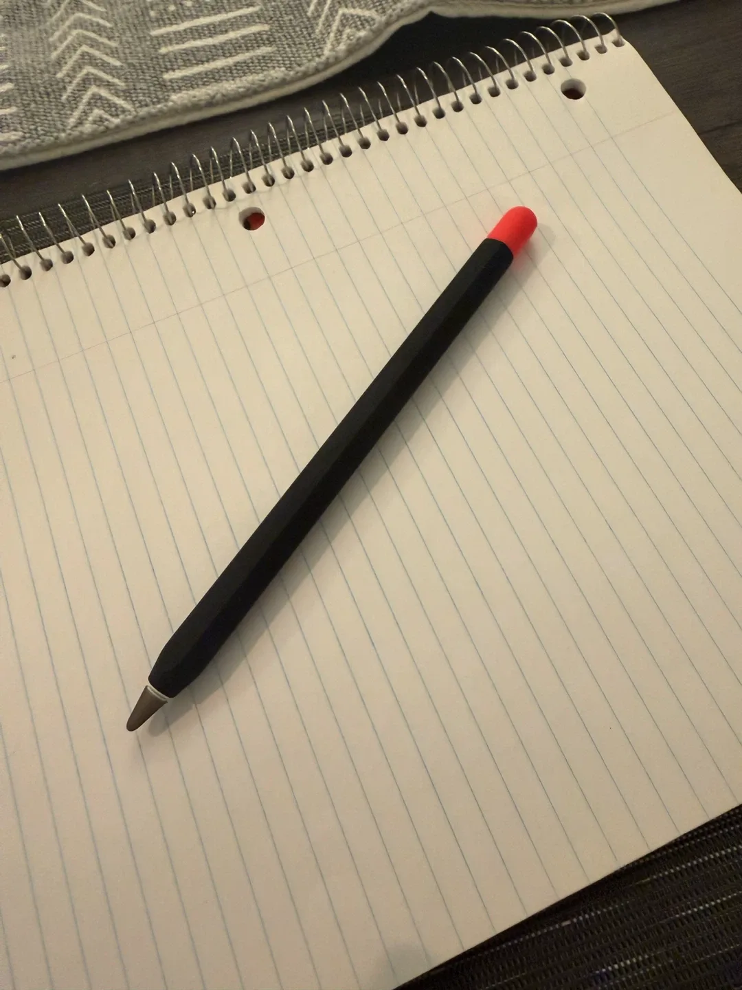 Apple Pencil (1st Gen) with Black Grip and Red Cap - photo 2