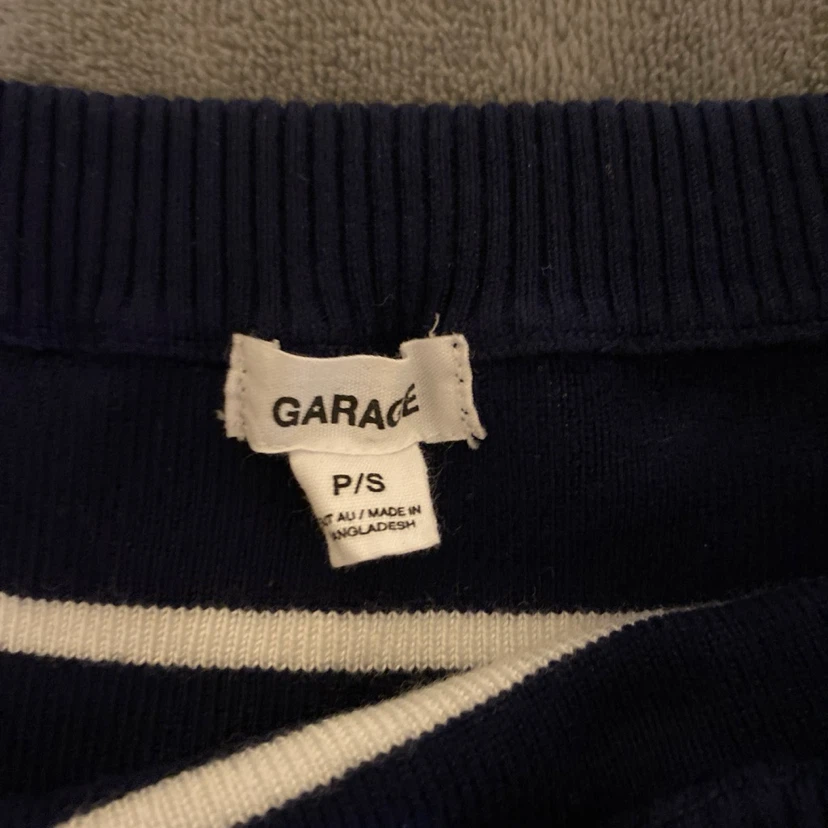 GARAGE Navy and White Striped Off-the-Shoulder Short Sleeve - photo 2