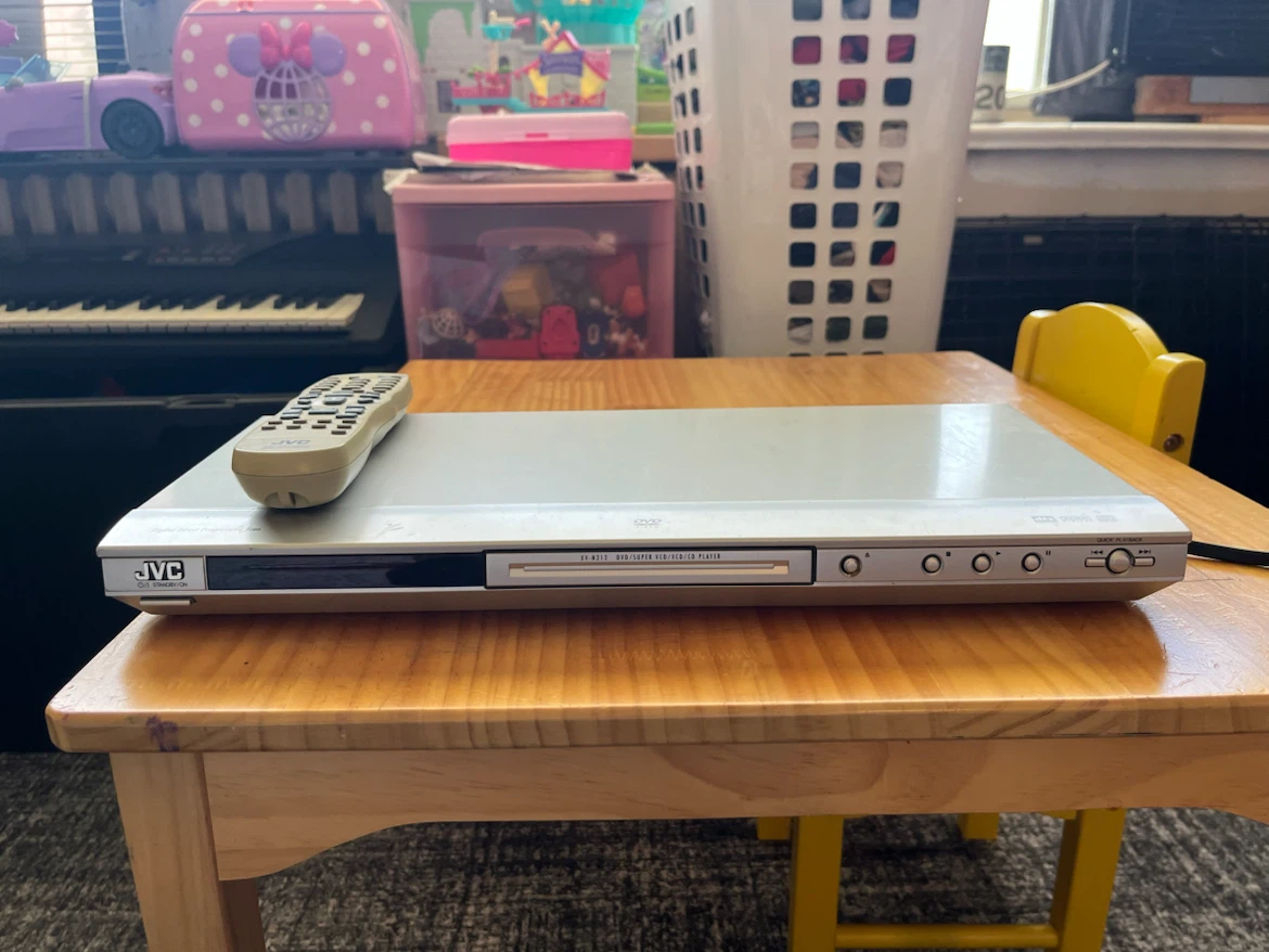 Sony DVP-NS77P DVD Player - photo 2