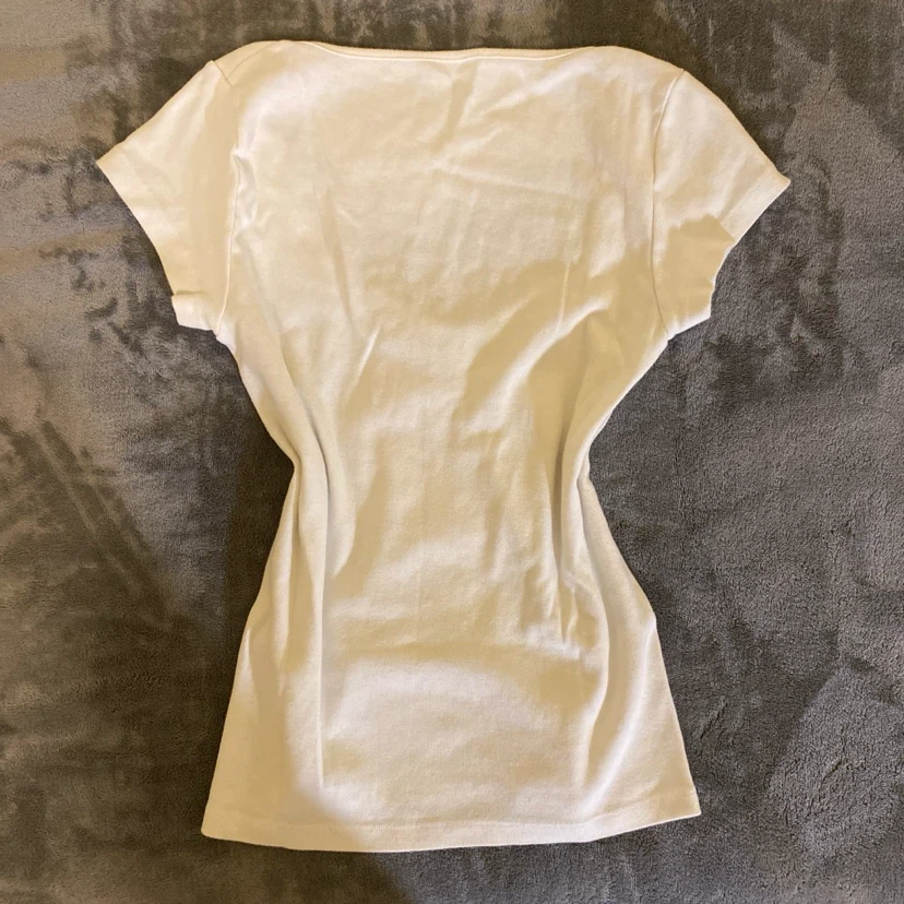 White Brandy Melville Cotton T-Shirt With Cinched Middle - photo 2