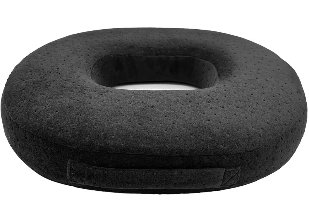 Cozy BoSpin Donut Cushion