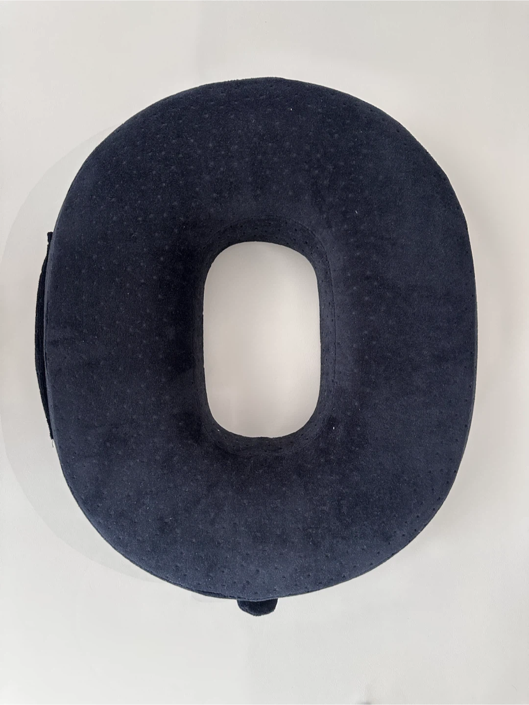 Cozy BoSpin Donut Cushion - photo 4