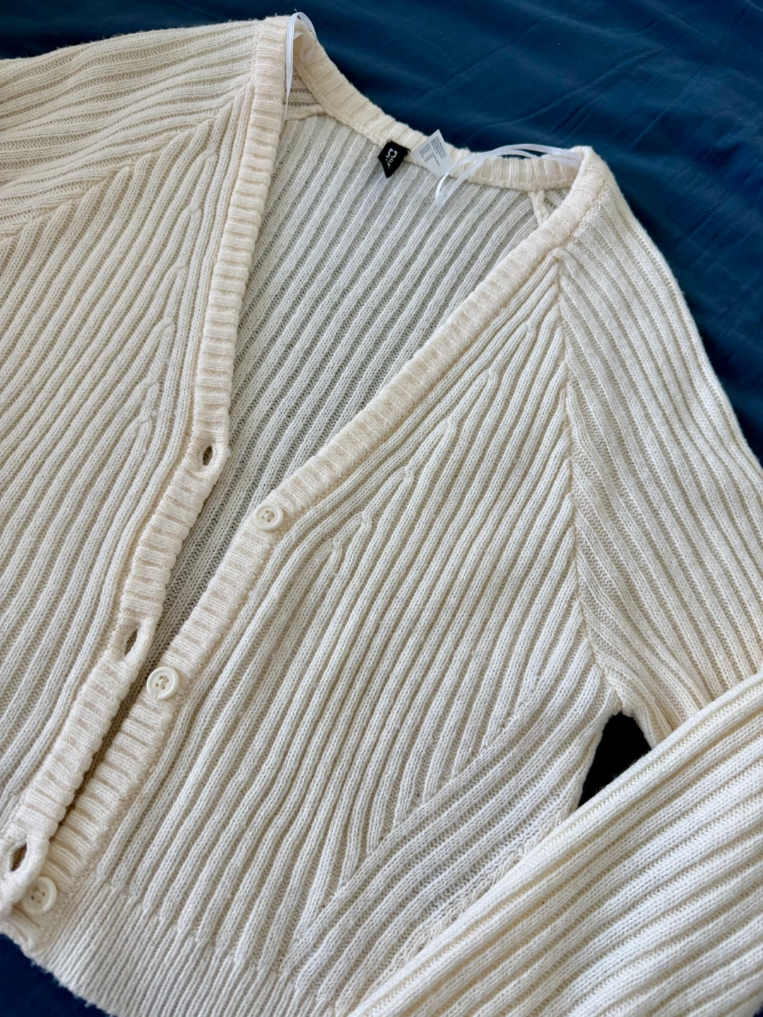 DIVIDED by H&M Cream Ribbed Cardigan - photo 2