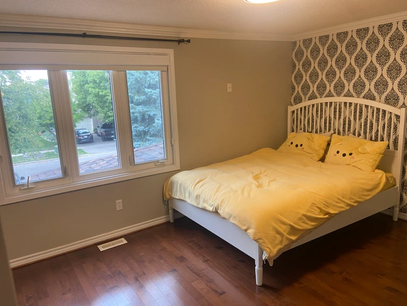 big room to rent $1000/mo