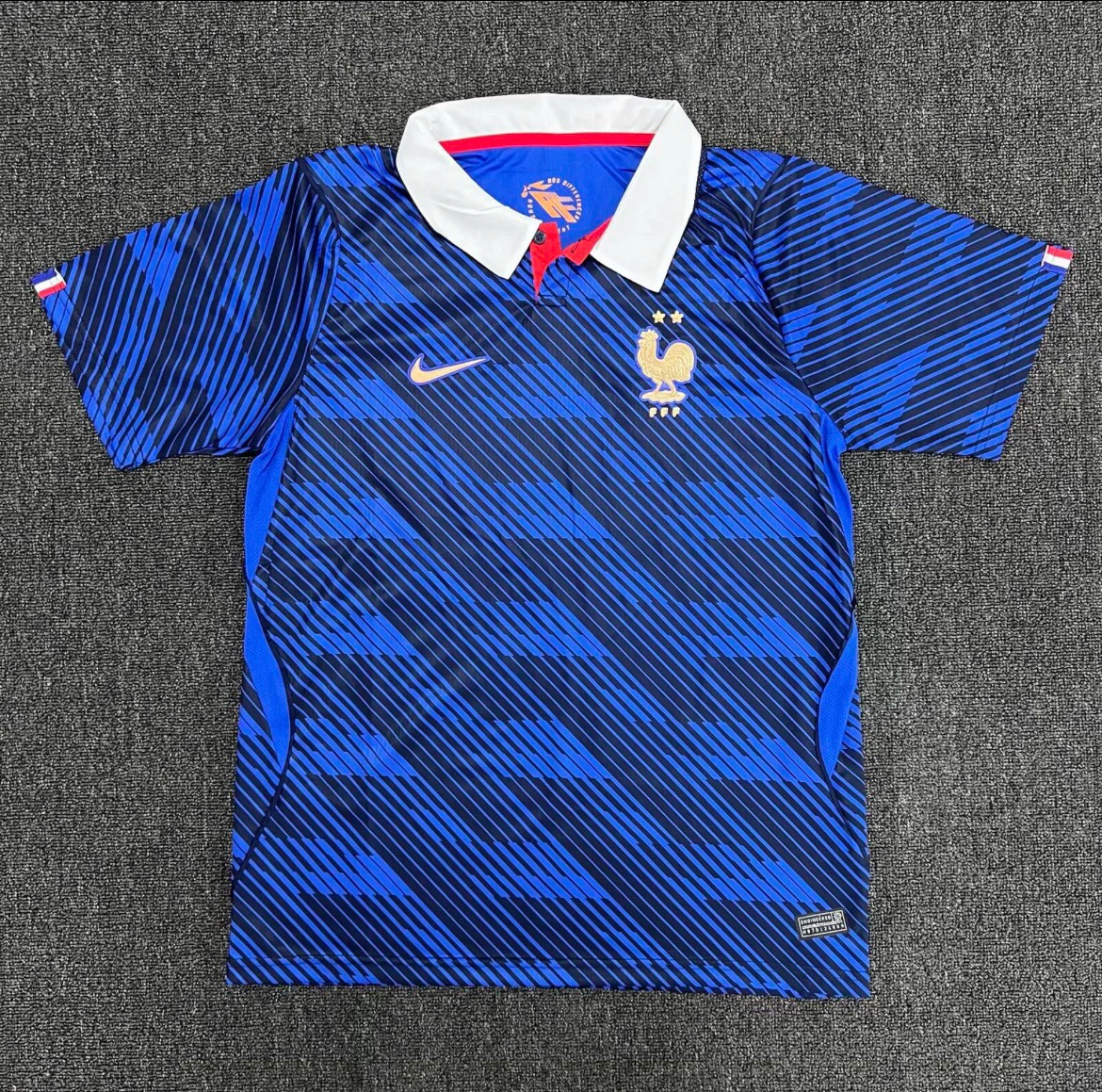 Any soccer  jersey just dm me - photo 3