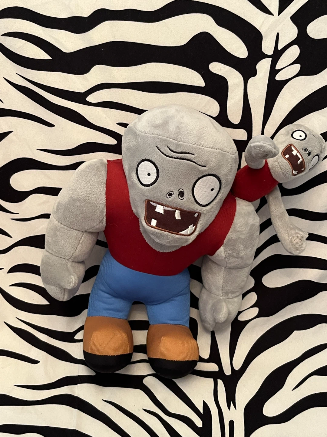 ♥️ Plants vs. Zombies Gargantuar plush toy ♥️ - photo 3