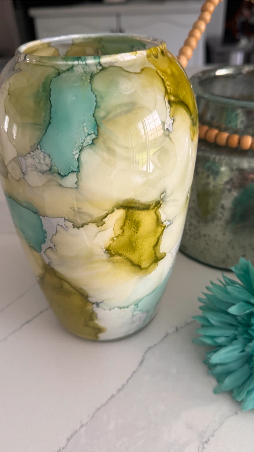 Decorative Vase with Marbled Finish - photo 3