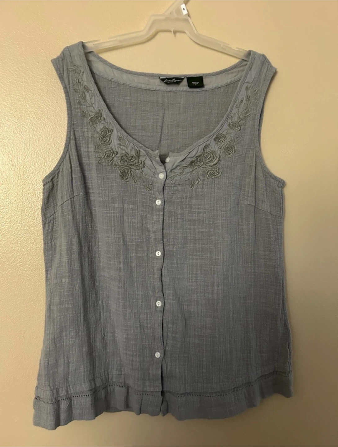 Eddie Bauer Grey Tank Top with Floral Embroidery - photo 4