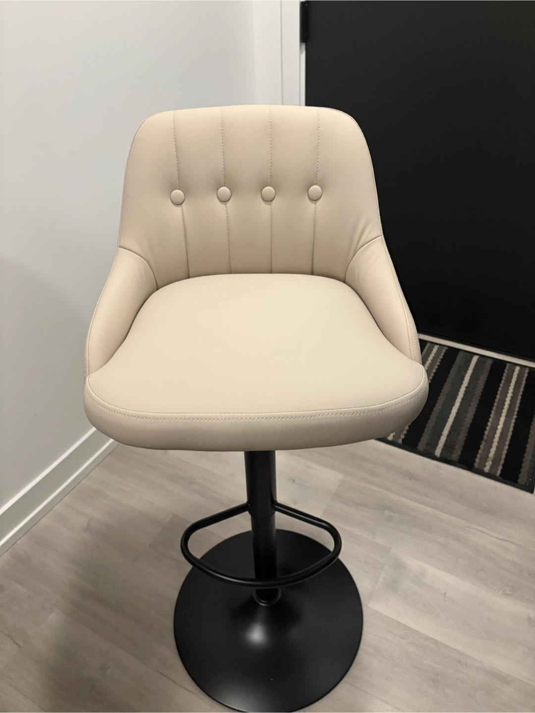 Brand New Adjustable Bar Stool