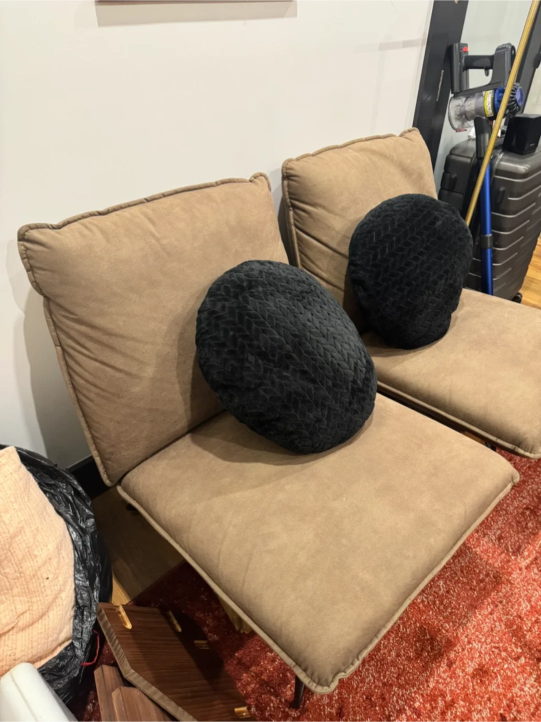Tan cushioned Accent Chairs - photo 2