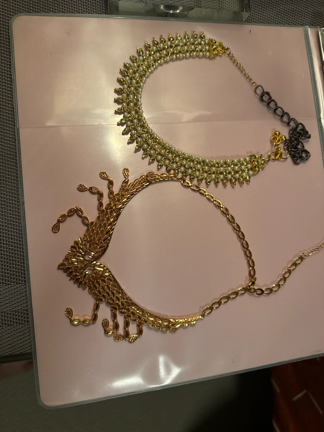 Luxury accessory-Two pieces for $25 - photo 3