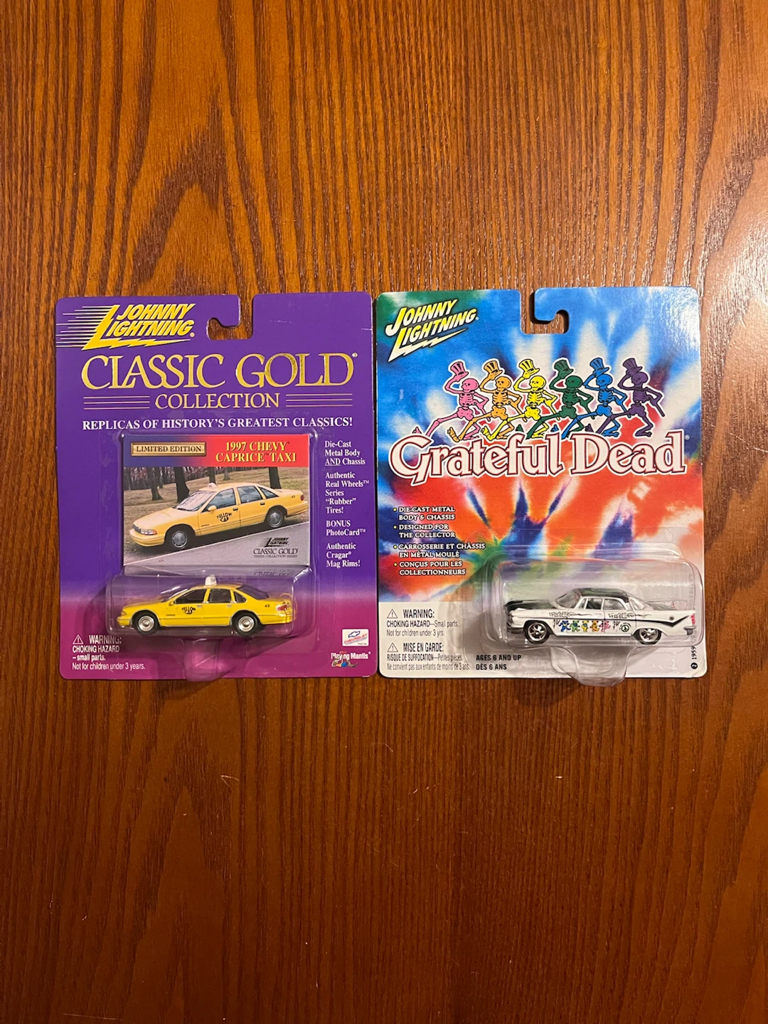 VINTAGE (2000-04) JOHNNY LIGHTNING VEHICLES (1:64 Scale diecast)