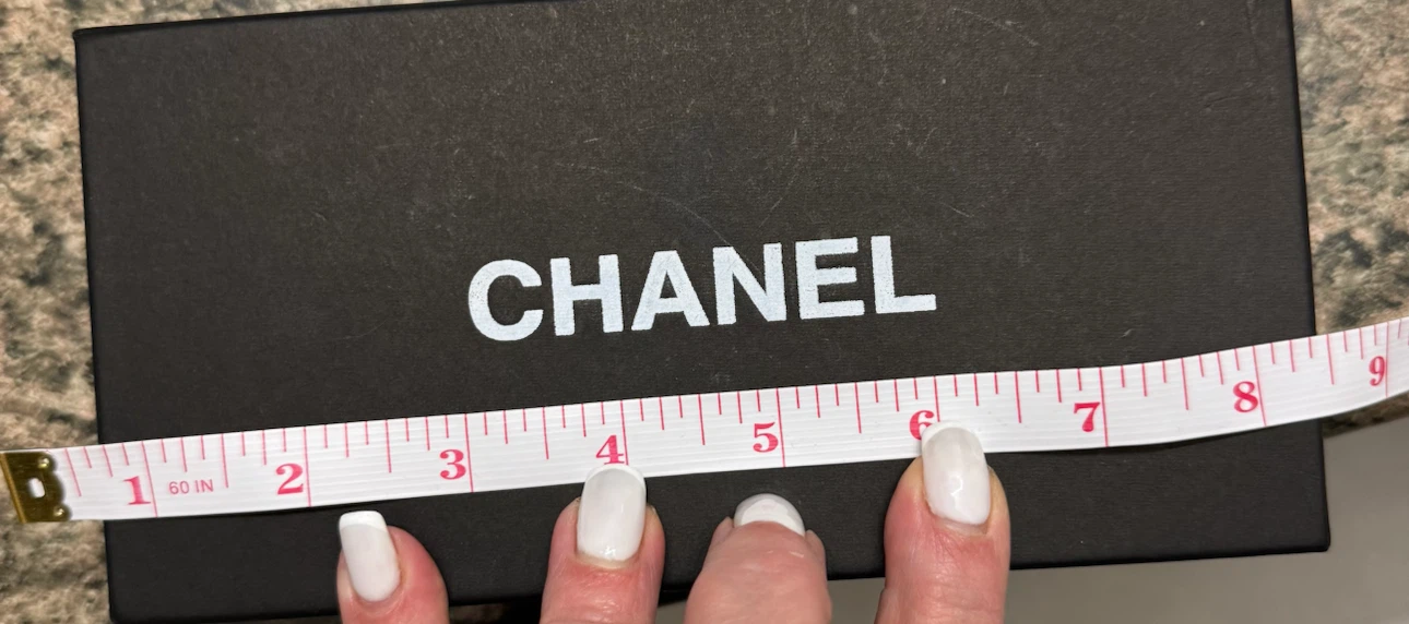 Chanel Gift Box - photo 5