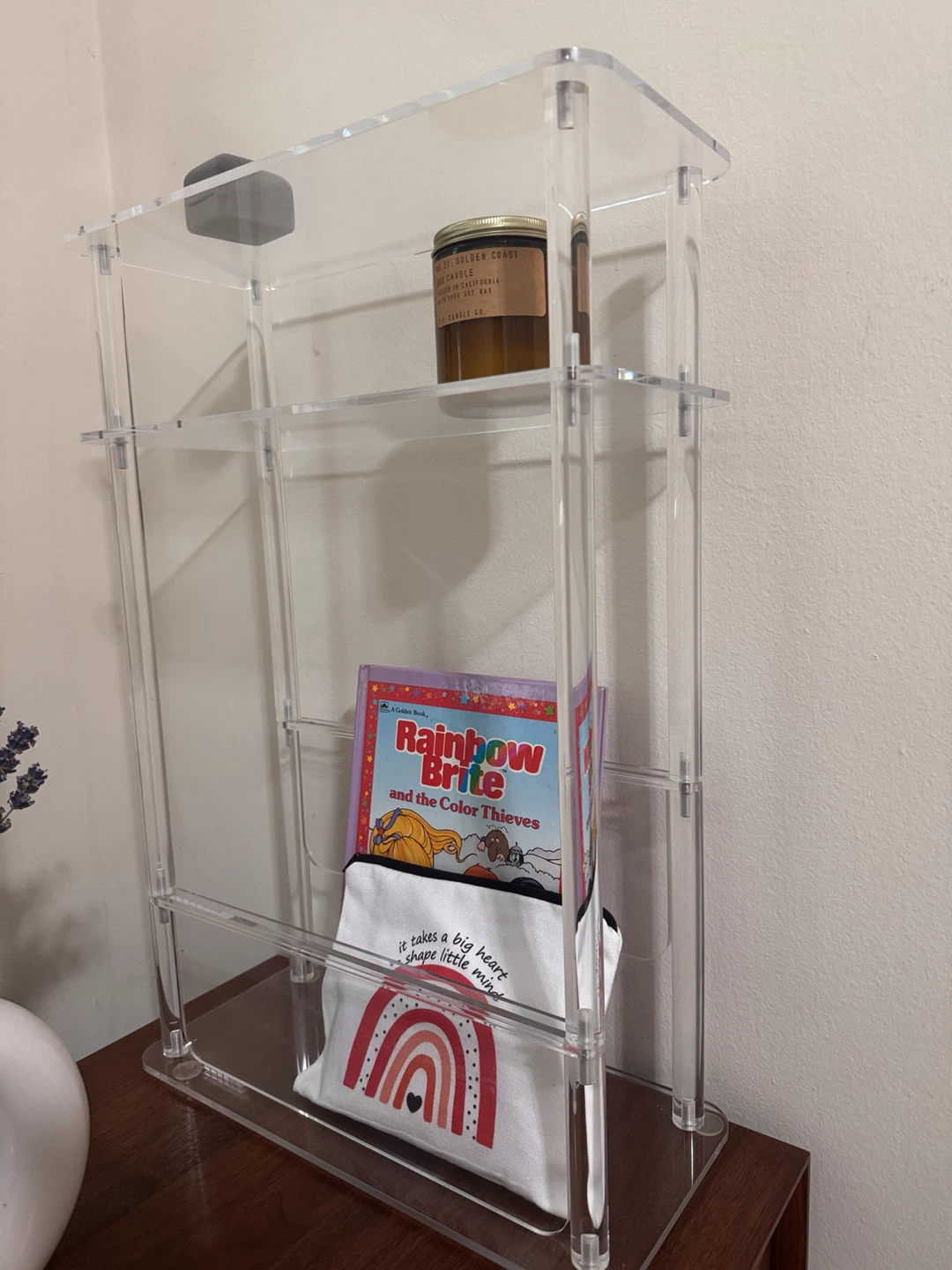Acrylic display shelf - photo 3