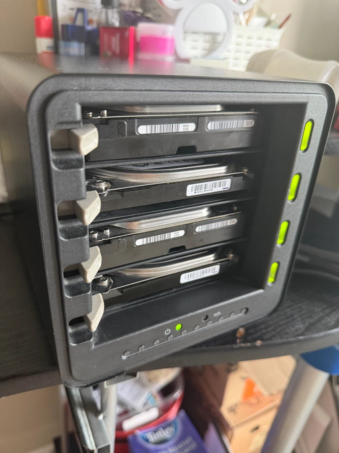 Drobo DR04D-U External Storage with 4×500GB HDDs - photo 2