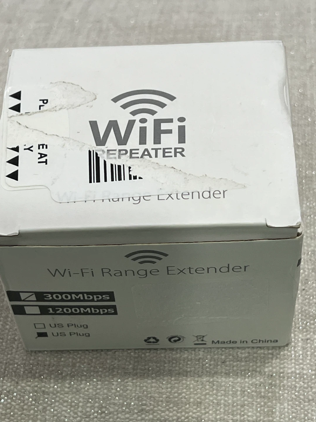 Black Wi-Fi Range Extender 300Mbps / 1200Mbps - photo 2