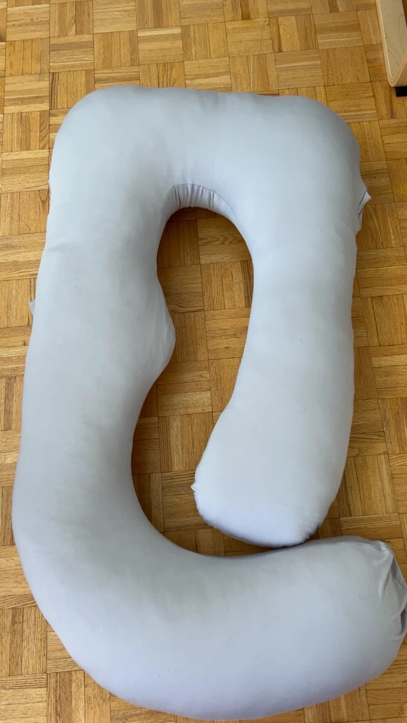 Pregnancy Pillow - photo 2