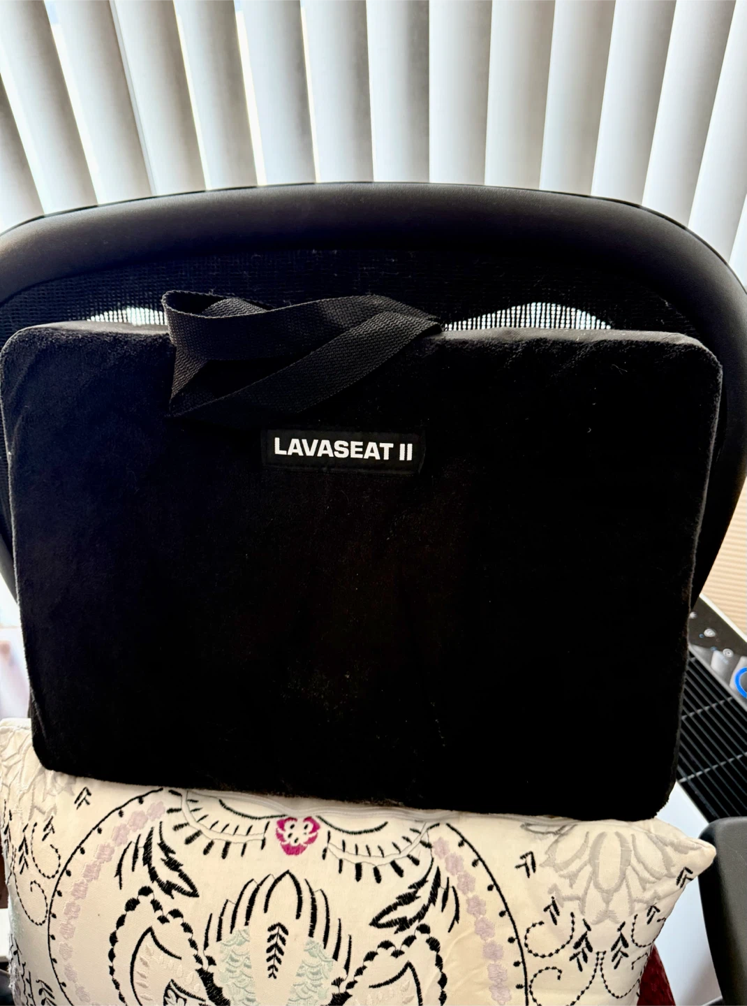 Ergonomic Mesh Office Chair - photo 4