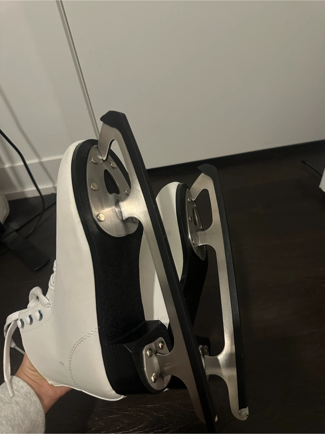 White Figure Skates Size 39 - photo 4