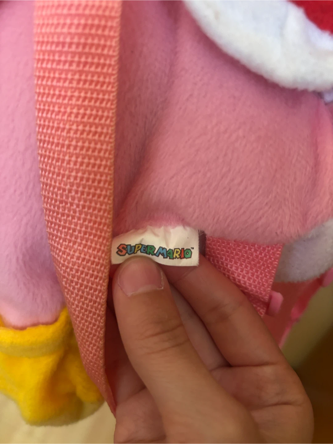 Nintendo pink yoshi plush backpack from 2011 - photo 4