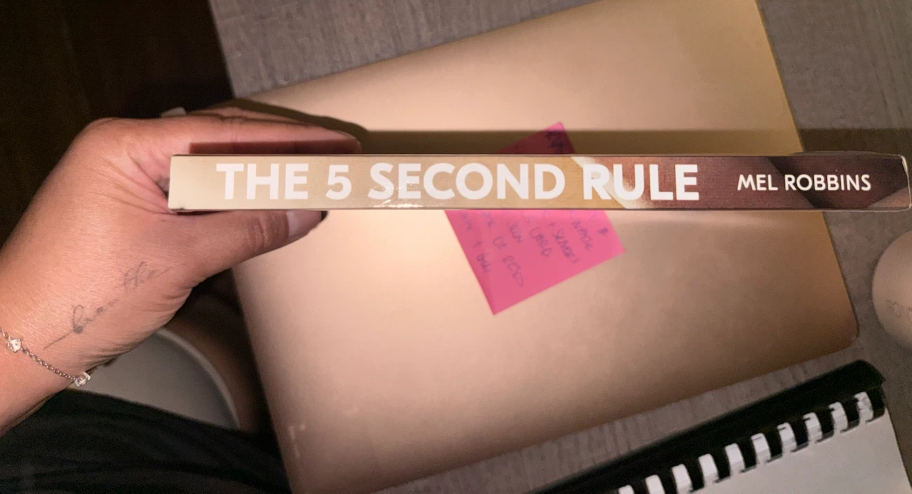 The 5 Second Rule by Mel Robbins Book - photo 3