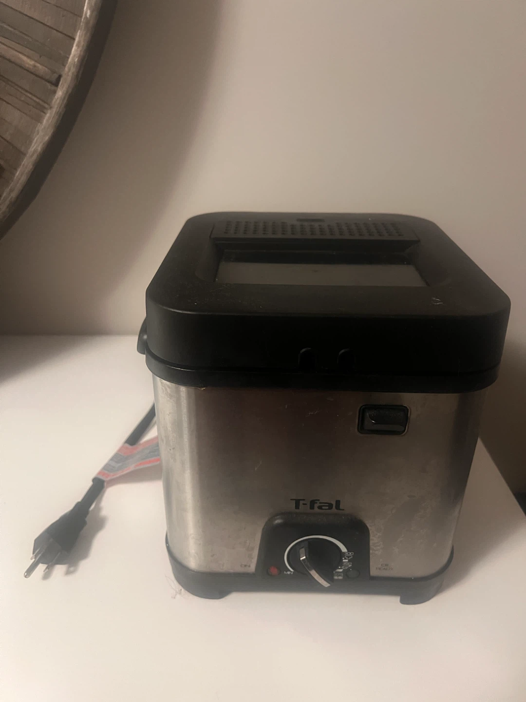 T-fal Deep Fryer + Rival Sandwich Maker - Both for $10
