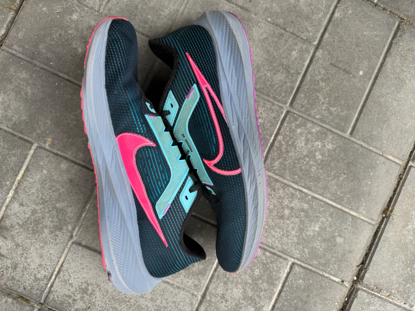 Nike Pegasus 40 Running Shoes - photo 3