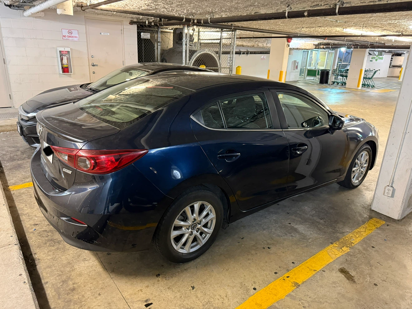 Mazda 3 Sedan - photo 5