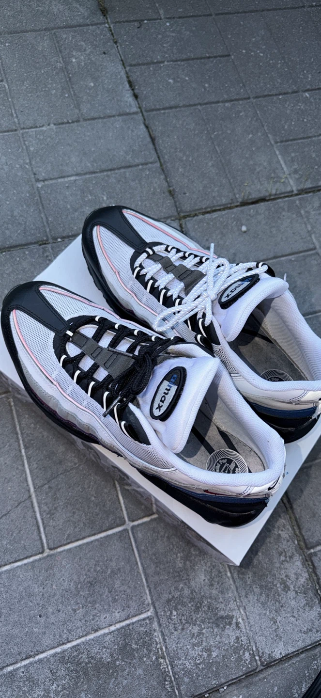 Nike Air Max 95 "East End West End" Sneakers - photo 2