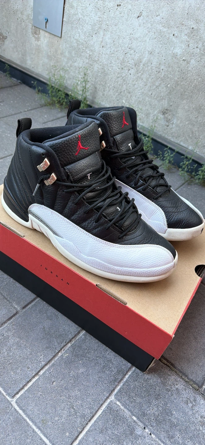 Jordan 12 "Playoffs" sneakers